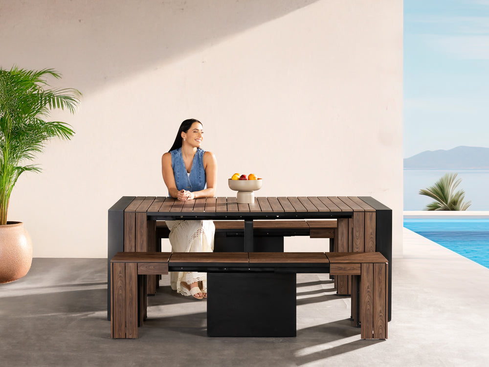 Dark Walnut - Black Frame::Gallery