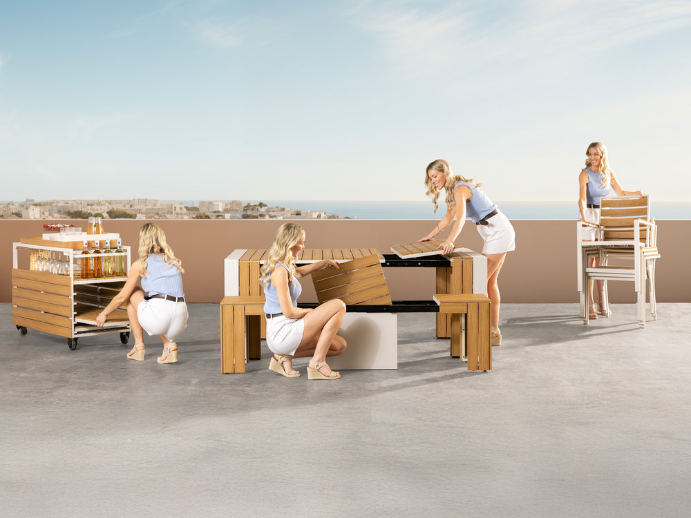 Dark Walnut - Black Frame::Gallery